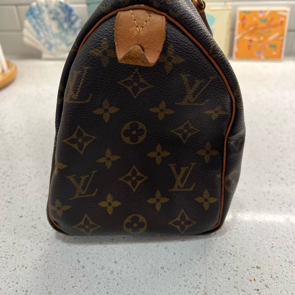 90s Speedy Louis Vuitton - Picture 3 of 15